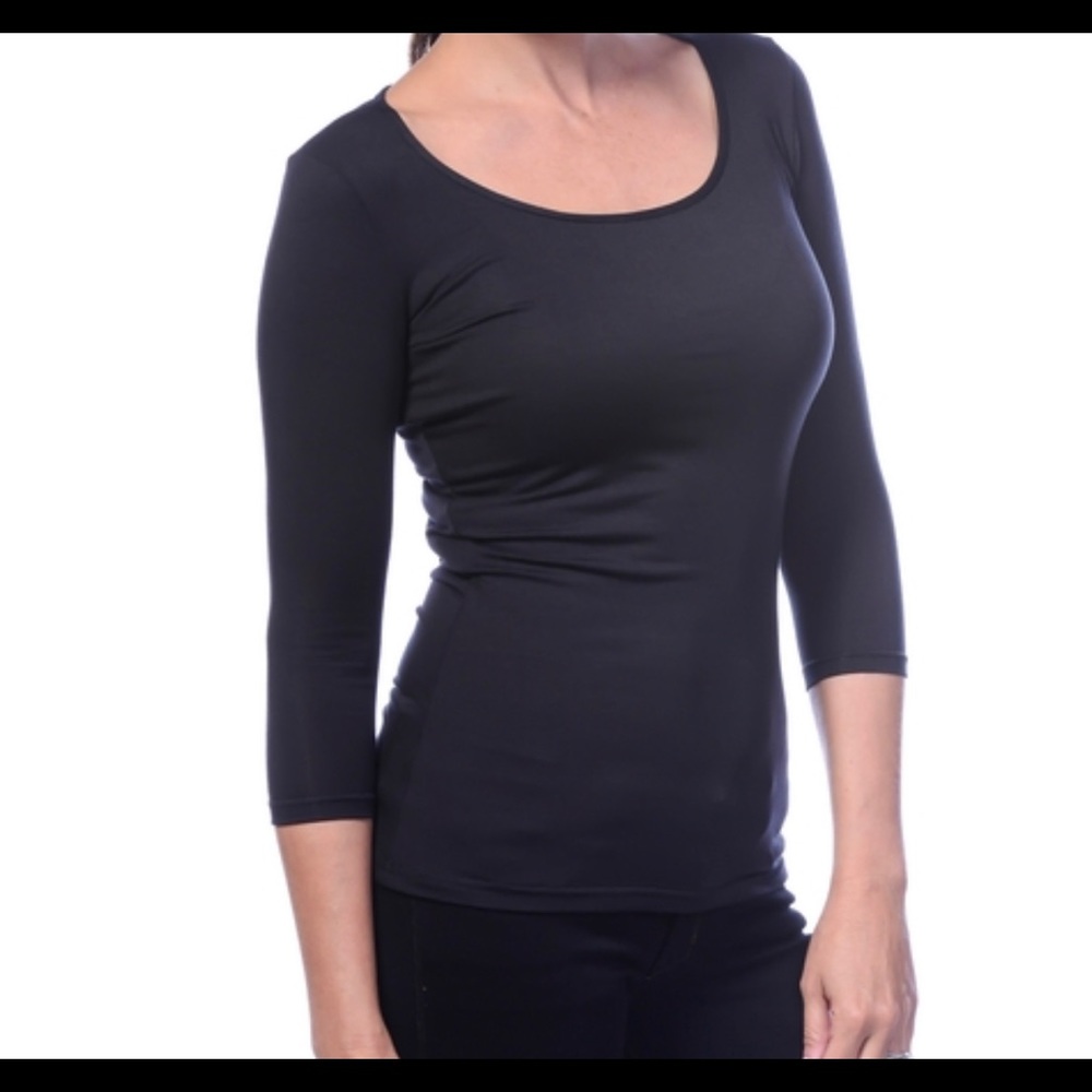 Body Bark Scoop Neck Top in Black (Size M)